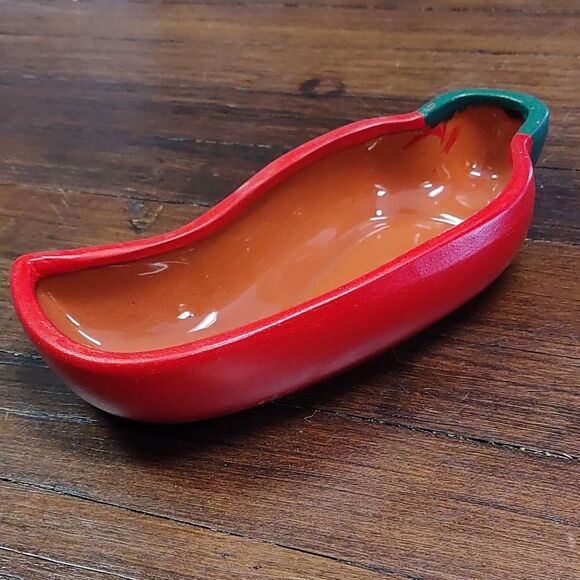 Chili Pepper Shaped Serving Dish - Picture 1 of 5